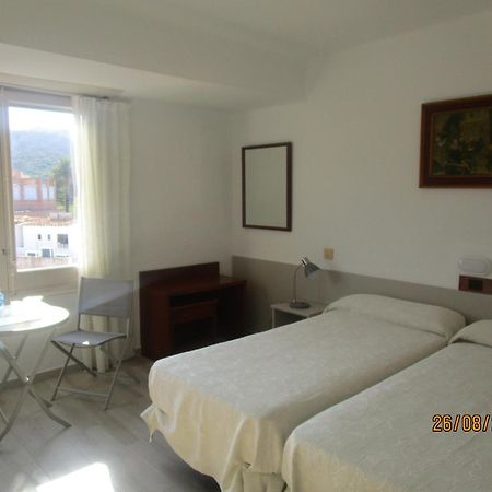 Hotel Apartaments Gesoria Porta Ferrada Sant Feliu de Guíxols Ngoại thất bức ảnh