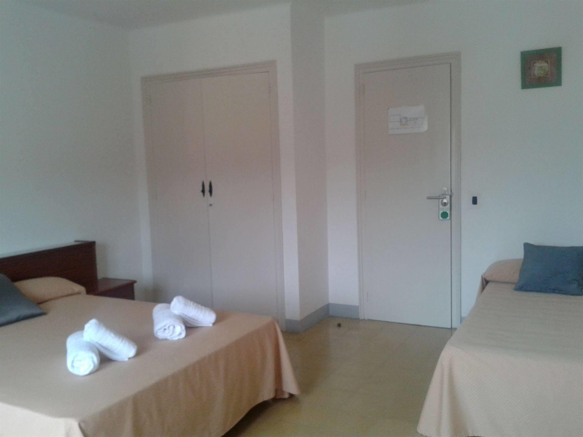 Hotel Apartaments Gesoria Porta Ferrada Sant Feliu de Guíxols Ngoại thất bức ảnh