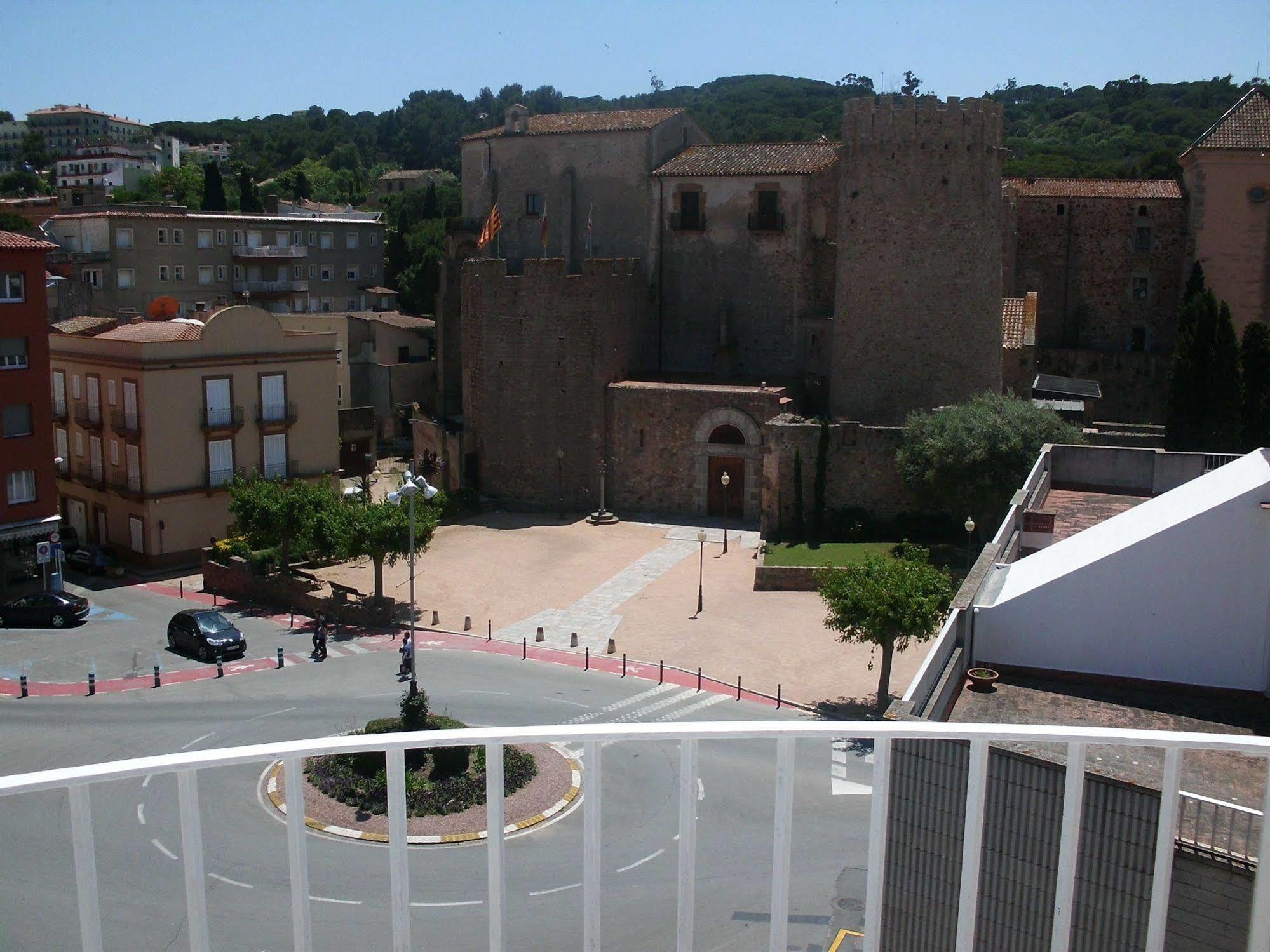 Hotel Apartaments Gesoria Porta Ferrada Sant Feliu de Guíxols Ngoại thất bức ảnh